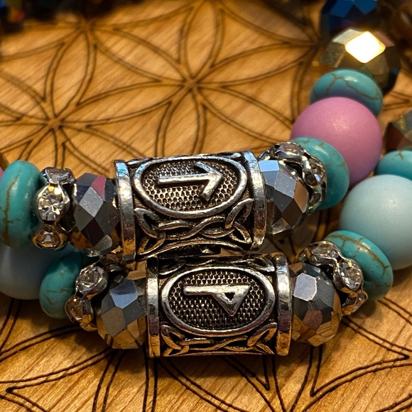 Handmade Sacred Geometry Matching Bracelet Set with Ancient Runes - Picture 4 of 7